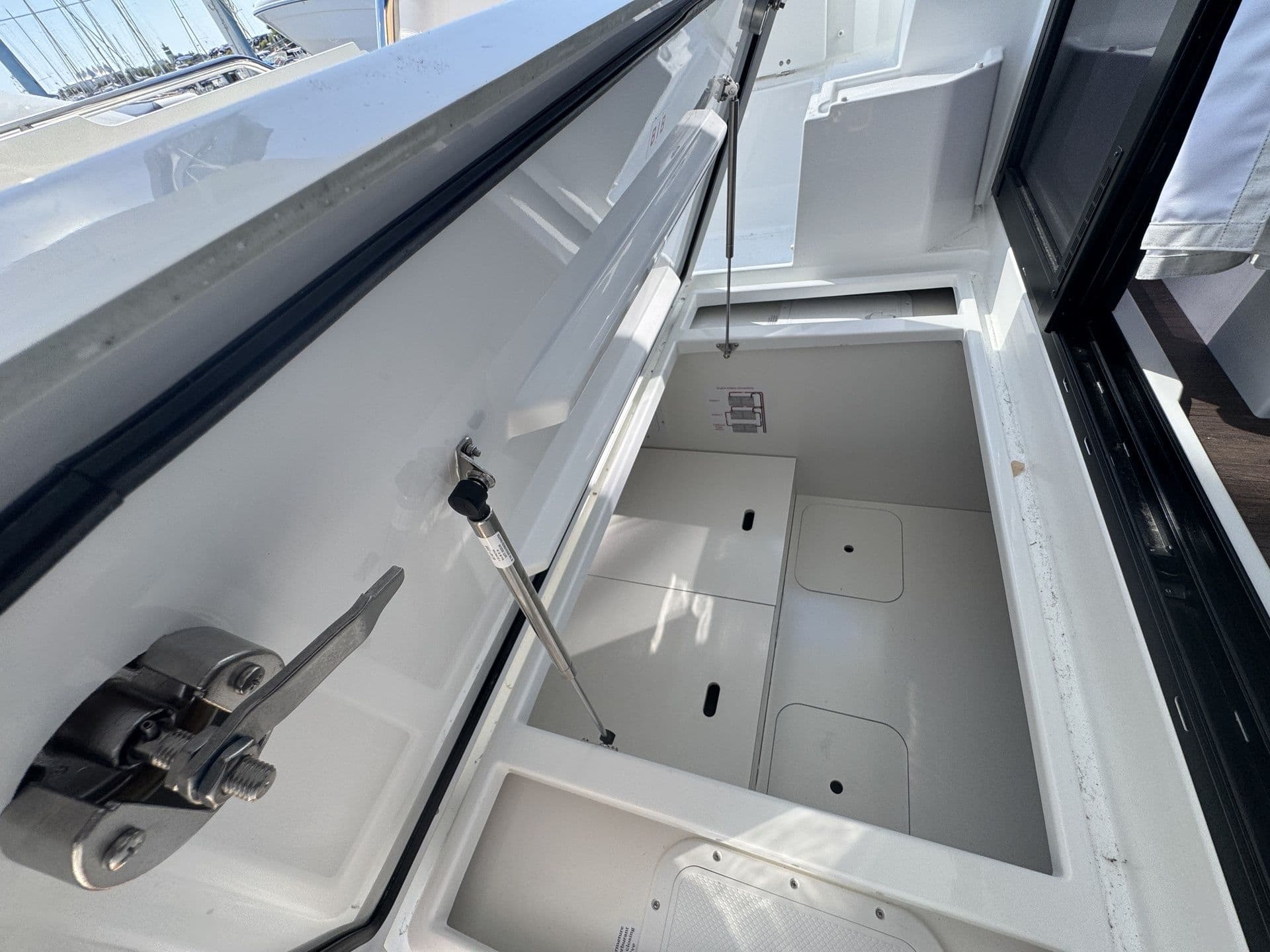 BENETEAU ANTARES 9 V2 - Photo 22