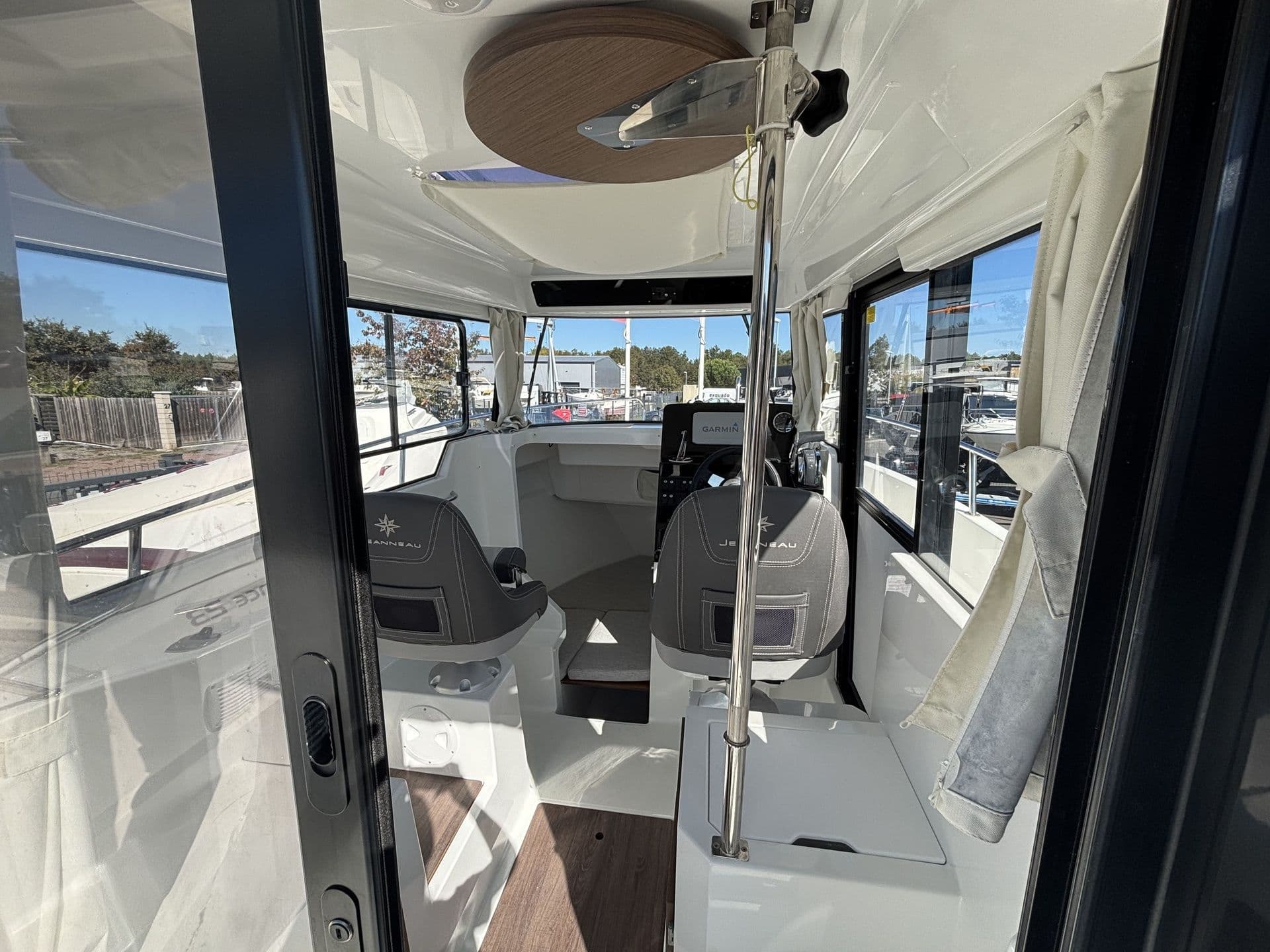 JEANNEAU MERRY FISHER 695 SPORT - Photo 6