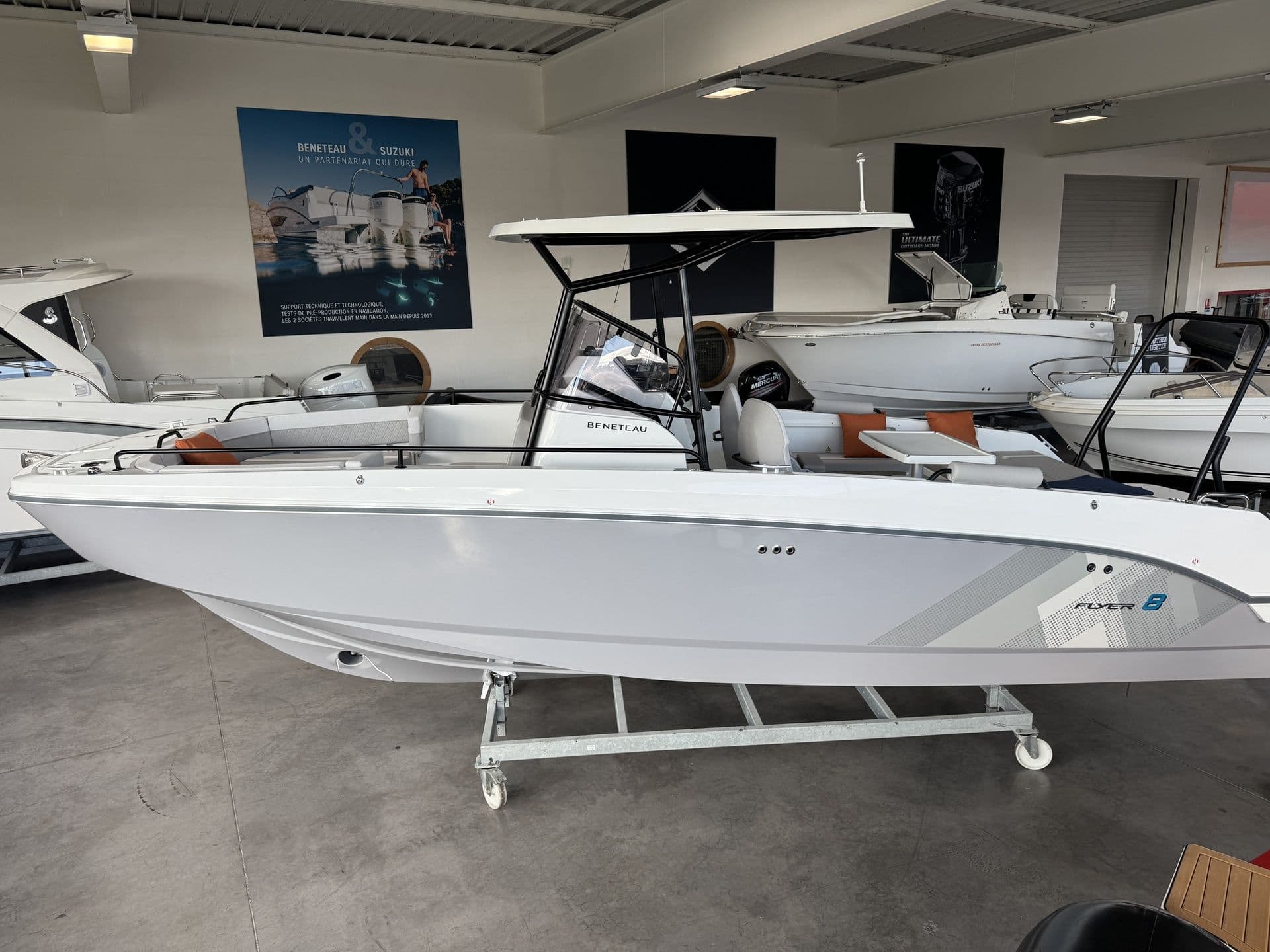 BENETEAU FLYER 8 SPACEDECK 2 - Photo 2