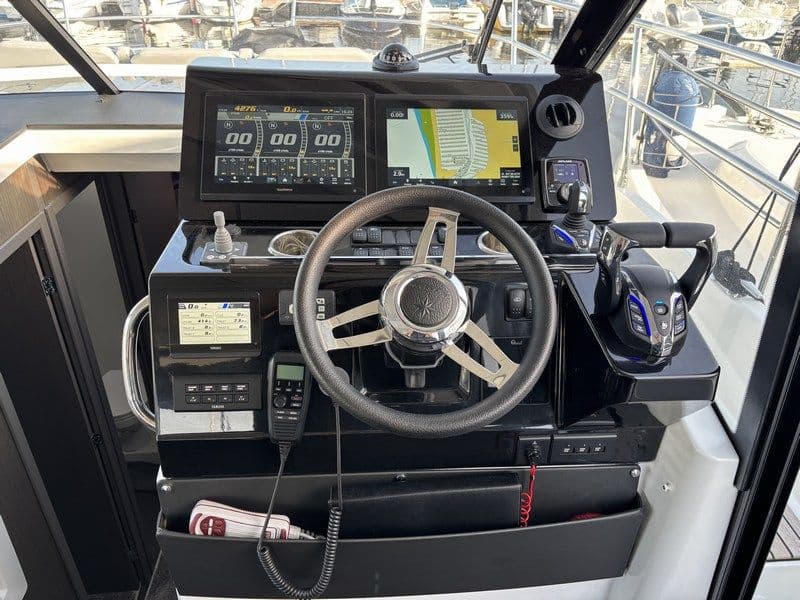 JEANNEAU MERRY FISHER 1295 FLY - Photo 23