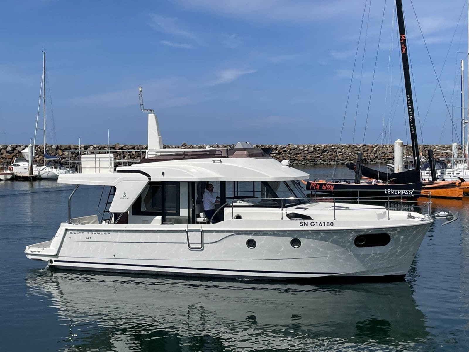 BENETEAU Swift Trawler 41 fly - Photo 65