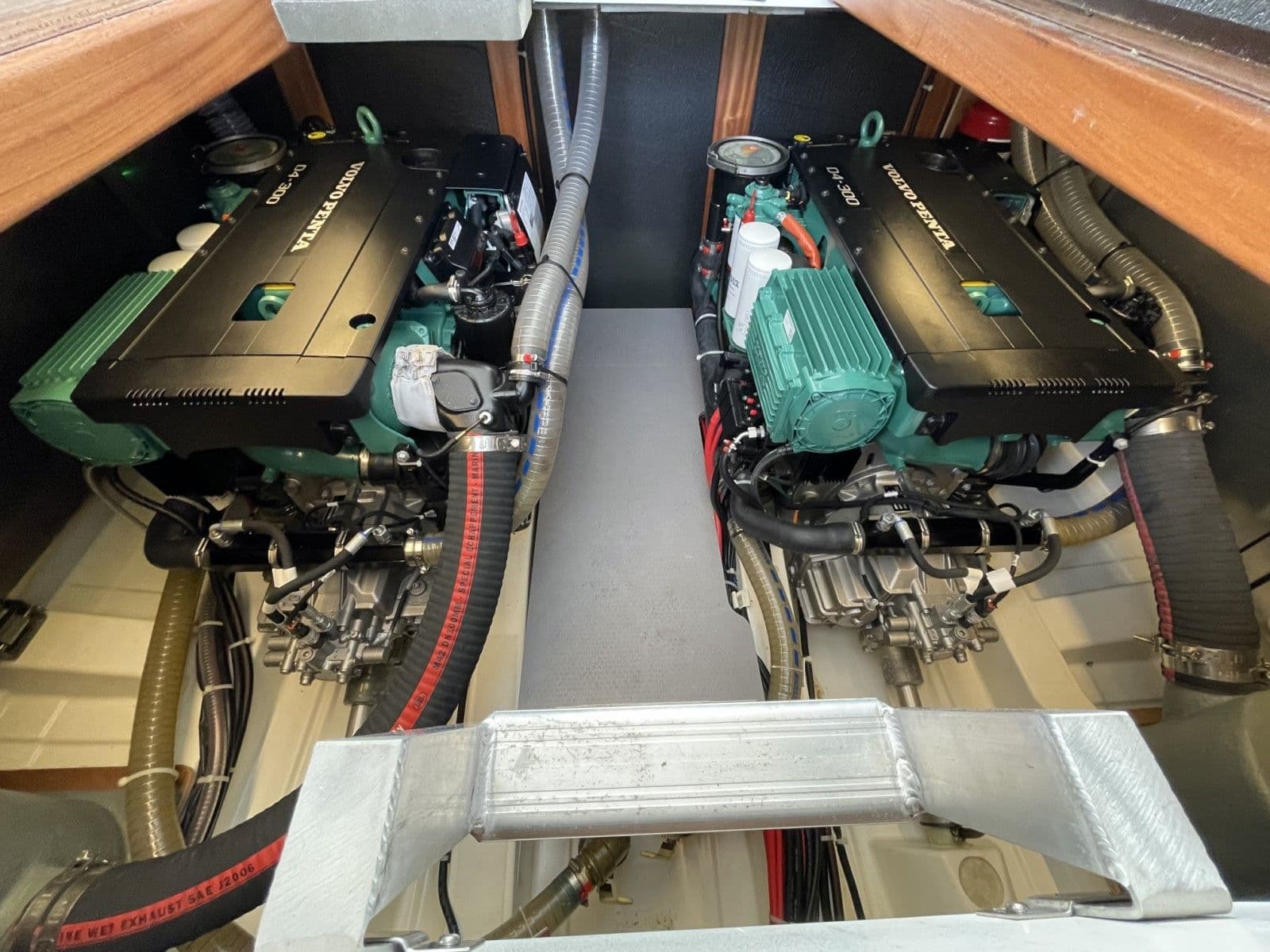 BENETEAU Swift Trawler 41 fly - Photo 17