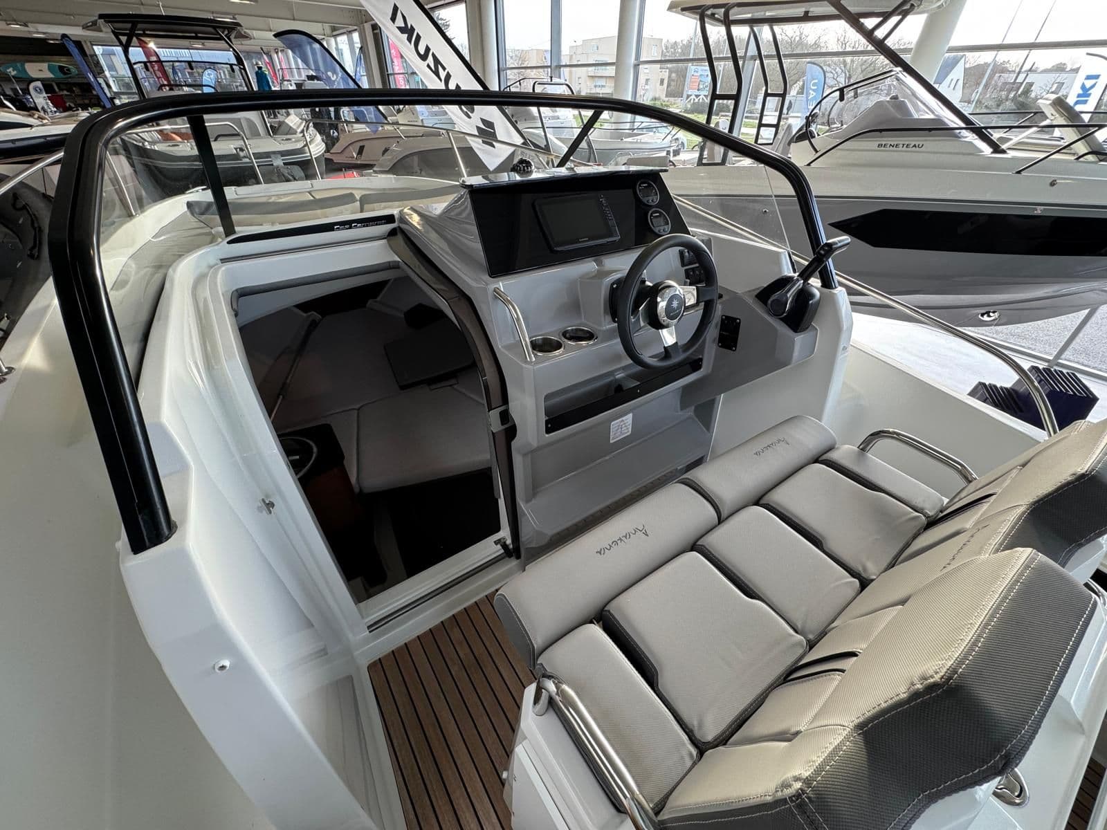 JEANNEAU CAP CAMARAT 7.5WA S3 - Photo 12