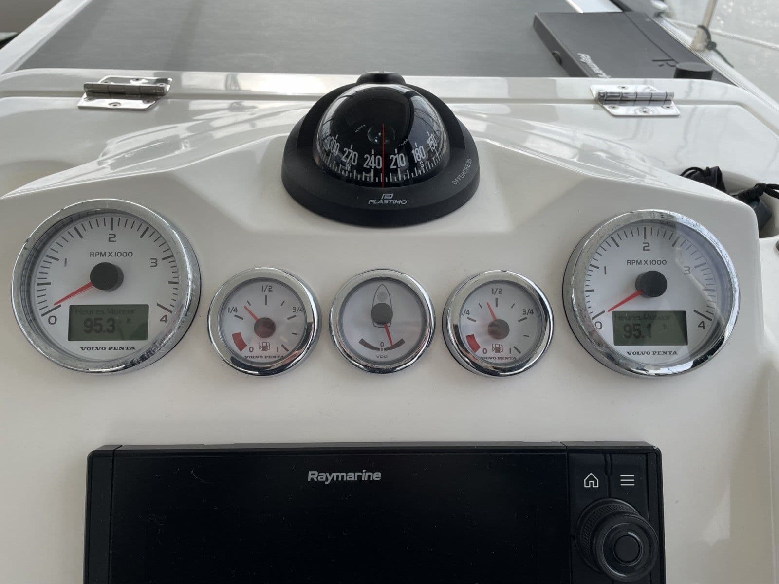 BENETEAU Swift Trawler 41 fly - Photo 9