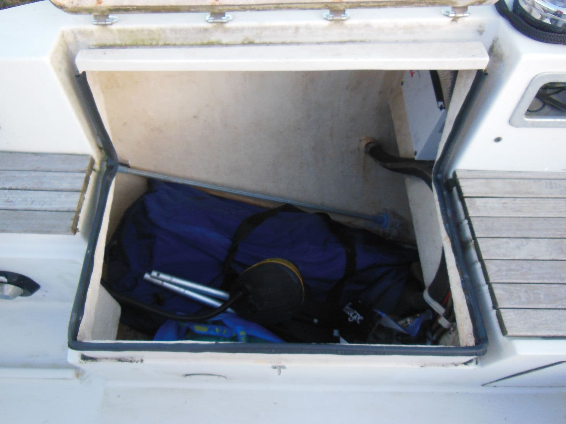 JEANNEAU MERRY FISCHER 805 - Photo 3