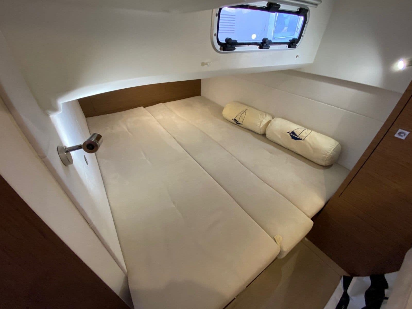 JEANNEAU LEADER 36 - Photo 18