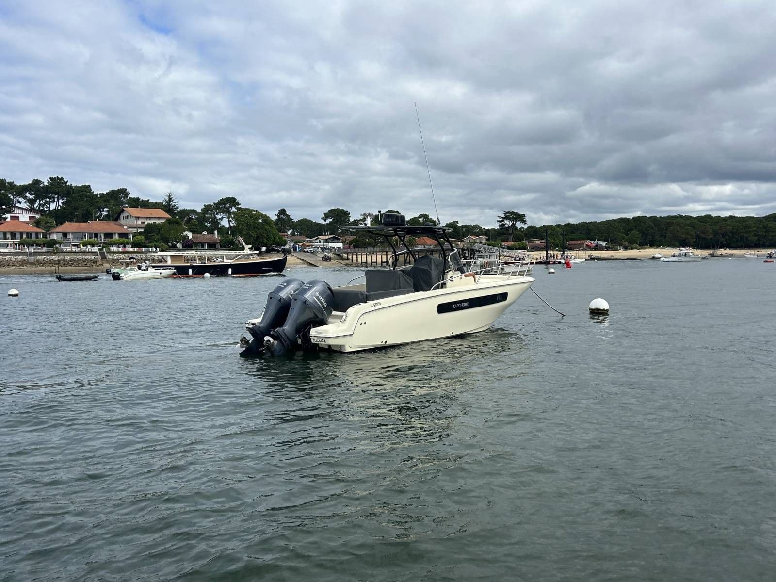 INVICTUS 270 CX - Photo 3