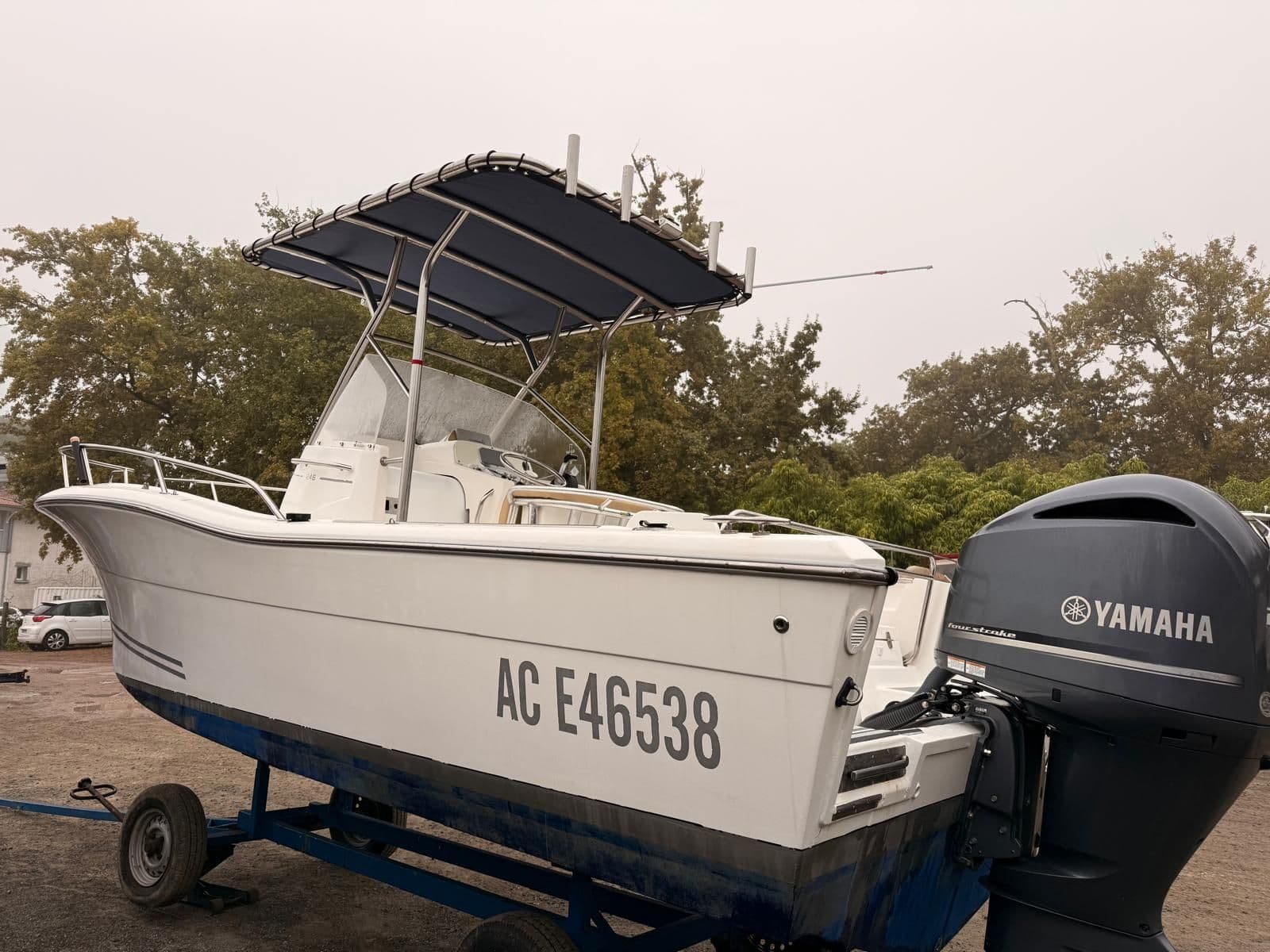 KELT WHITE SHARK 246 - Photo 3