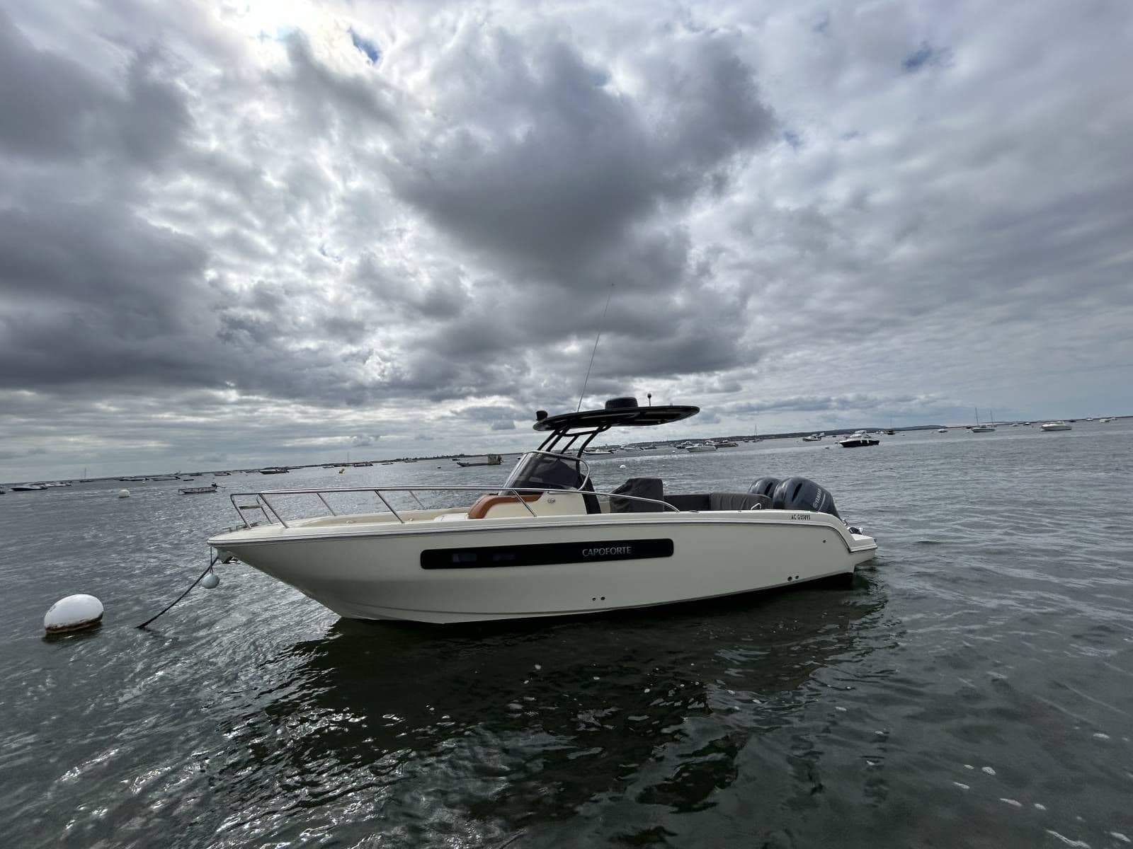 INVICTUS 270 CX - Photo 2