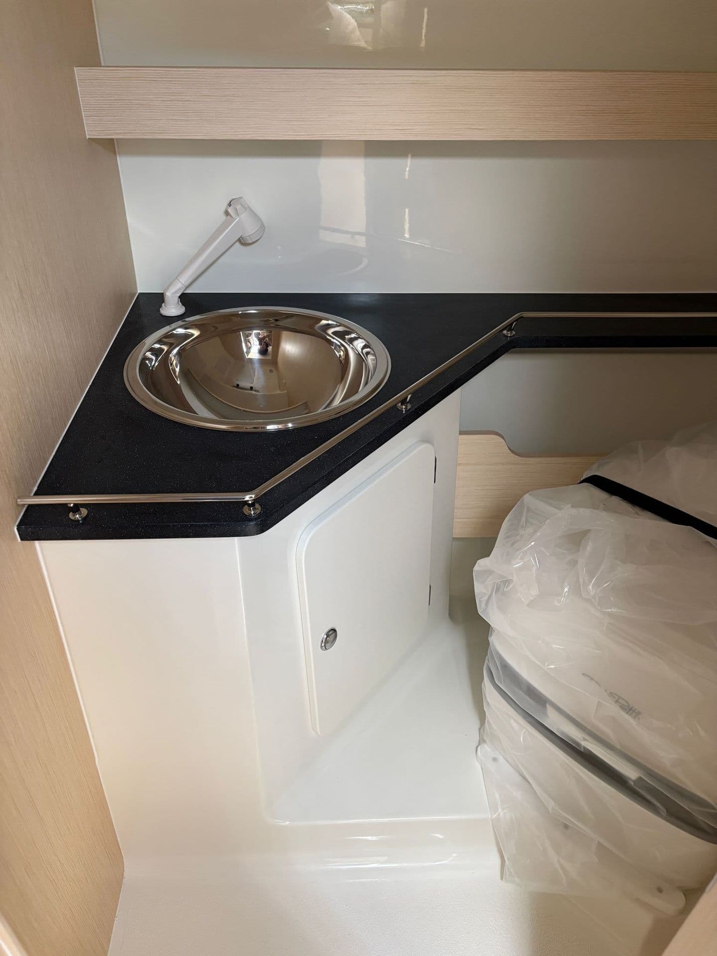 PACIFIC CRAFT 750 SUN CRUISER - Photo 11