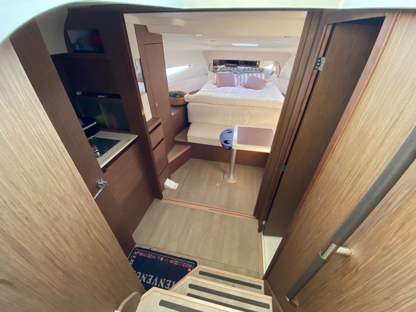 JEANNEAU LEADER 36 - Photo 13