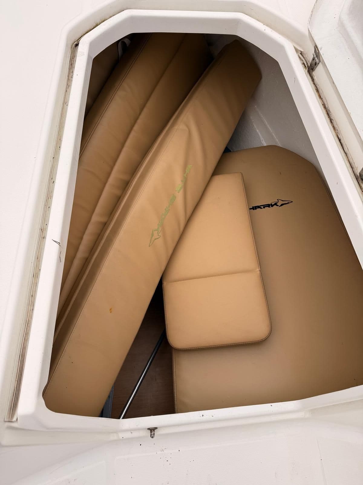 KELT WHITE SHARK 246 - Photo 8