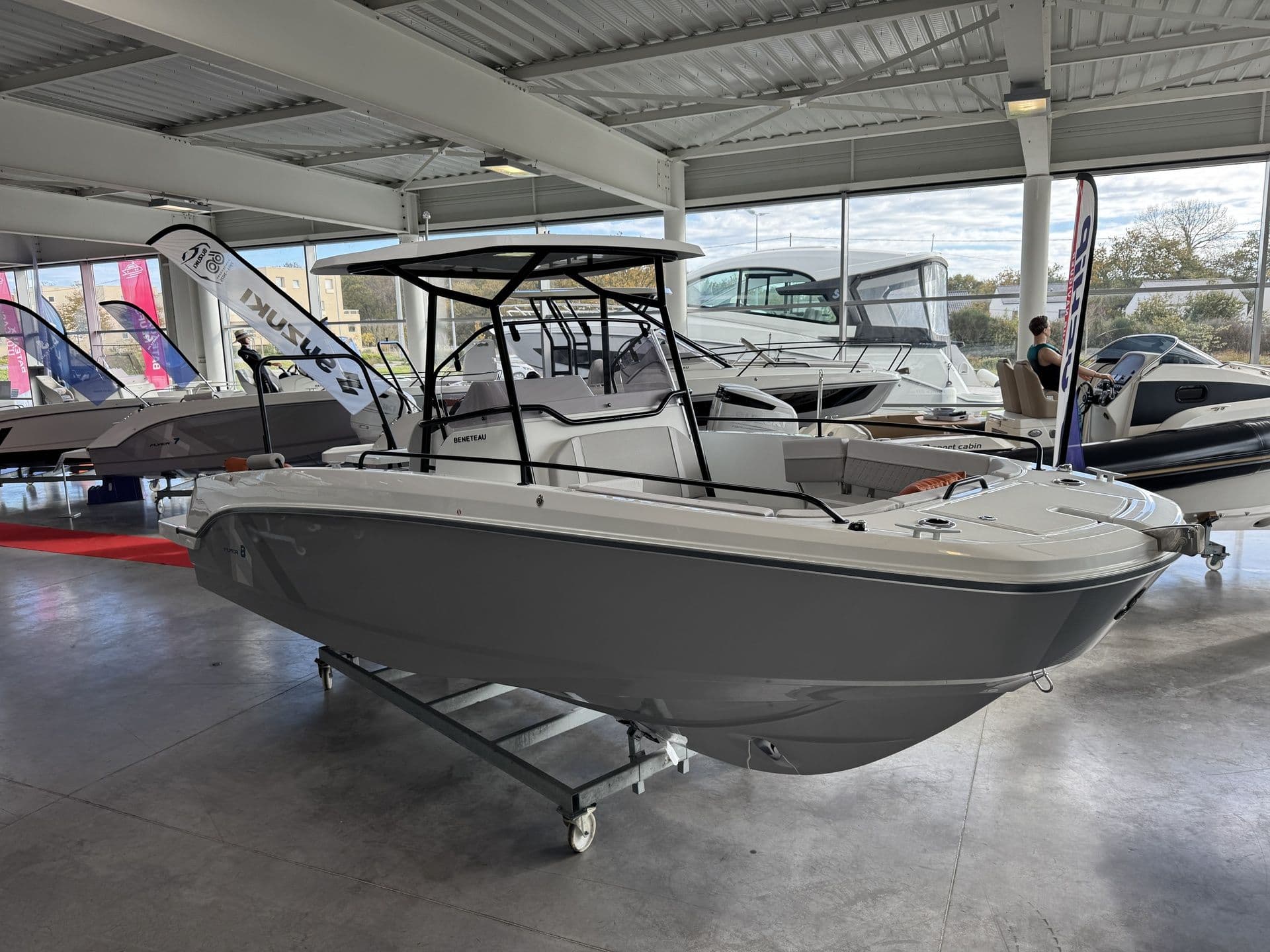 BENETEAU FLYER 8 SPACEDECK 2 - Photo 3