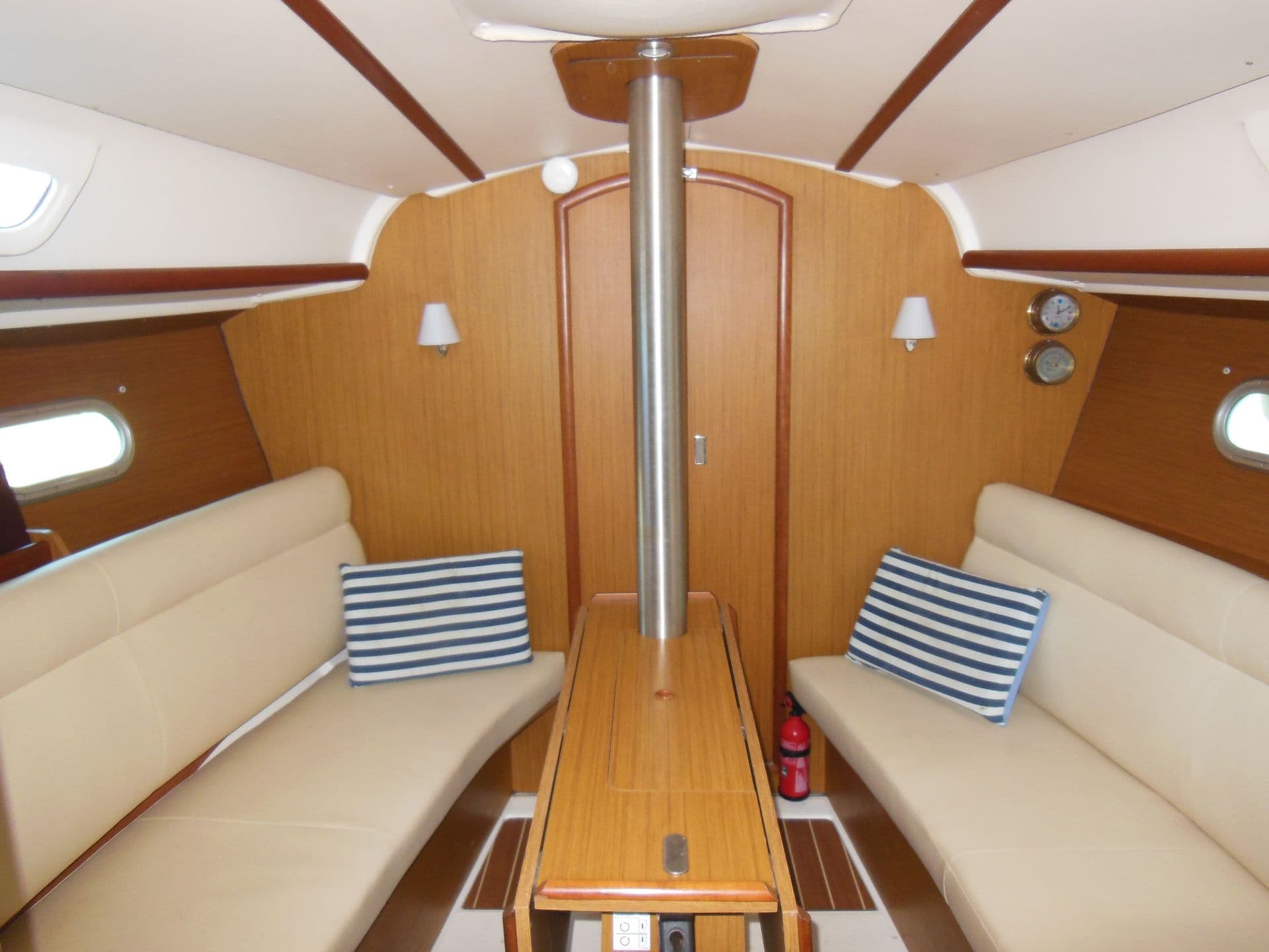 JEANNEAU SUN ODYSSEY 32 I - Photo 4