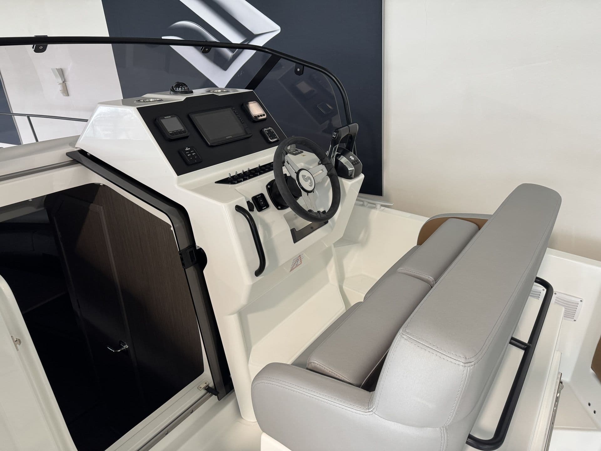 BENETEAU FLYER 9 SUNDECK - Photo 12