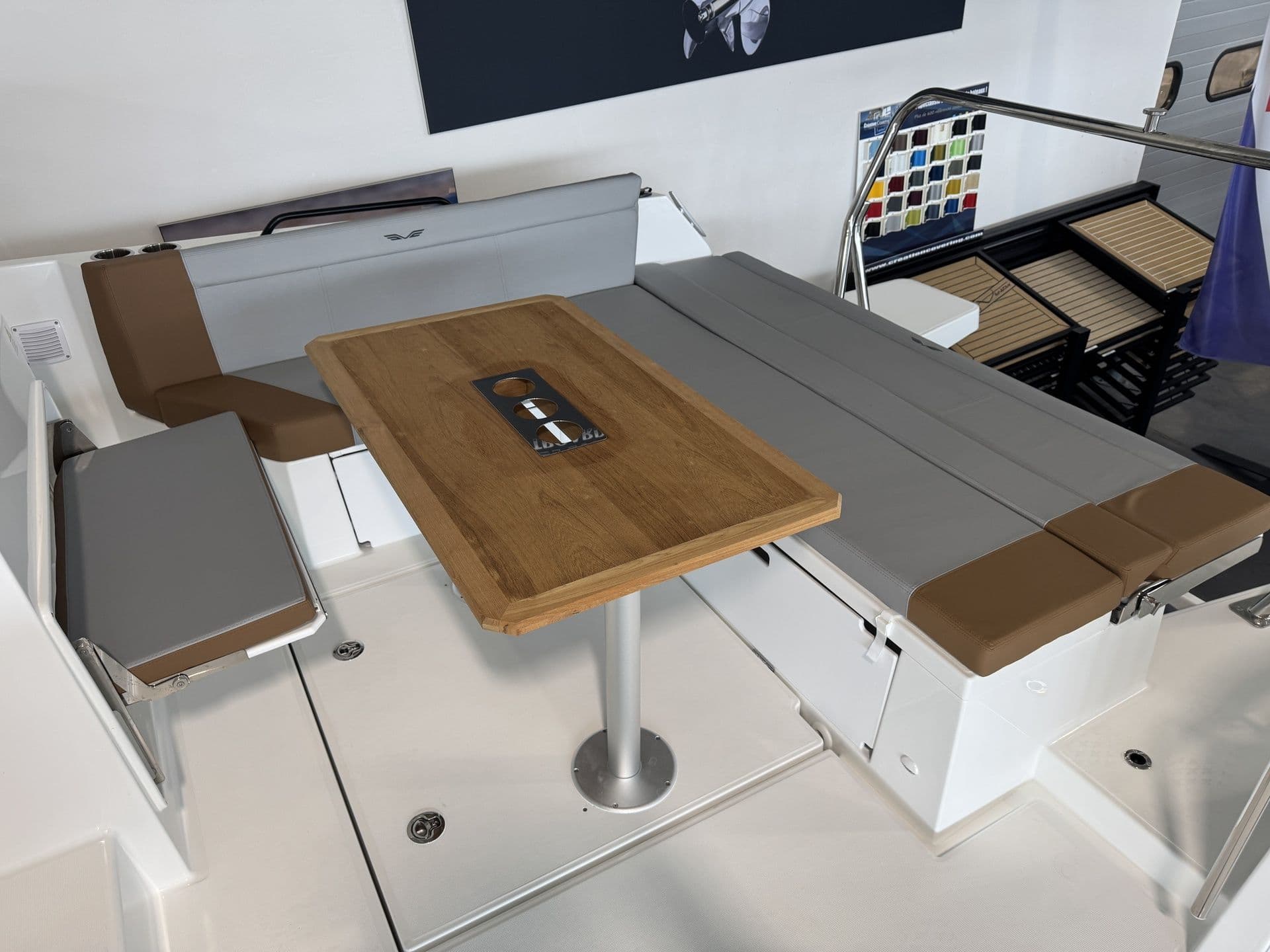 BENETEAU FLYER 9 SUNDECK - Photo 9