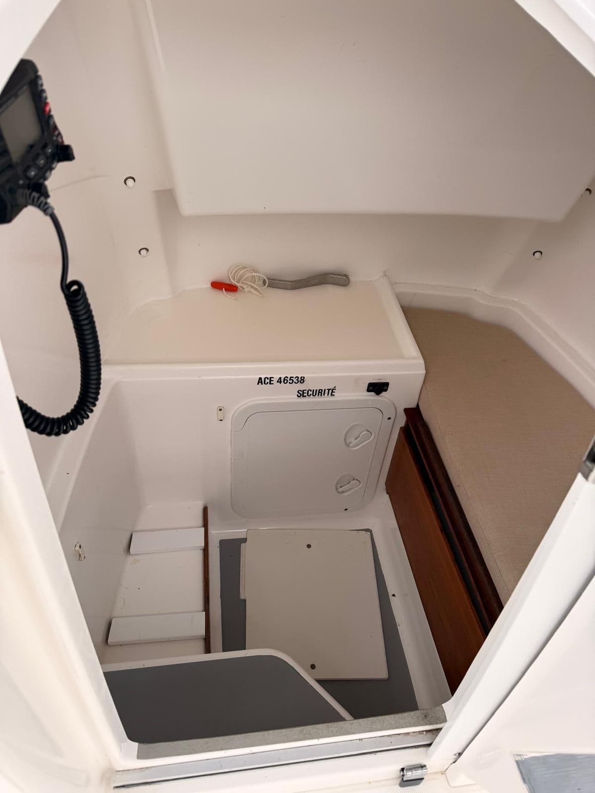 KELT WHITE SHARK 246 - Photo 9