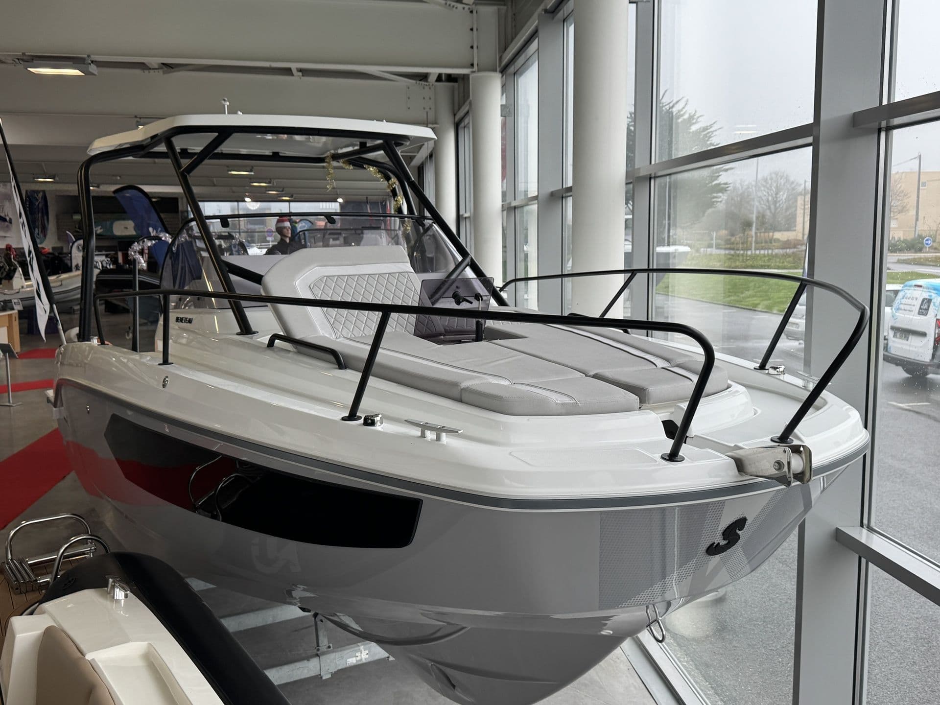 BENETEAU FLYER 8 SUNDECK - Photo 16