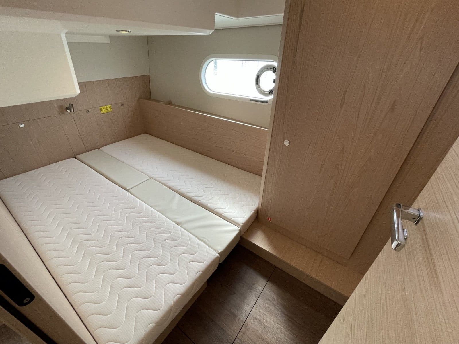 BENETEAU Swift Trawler 41 fly - Photo 31