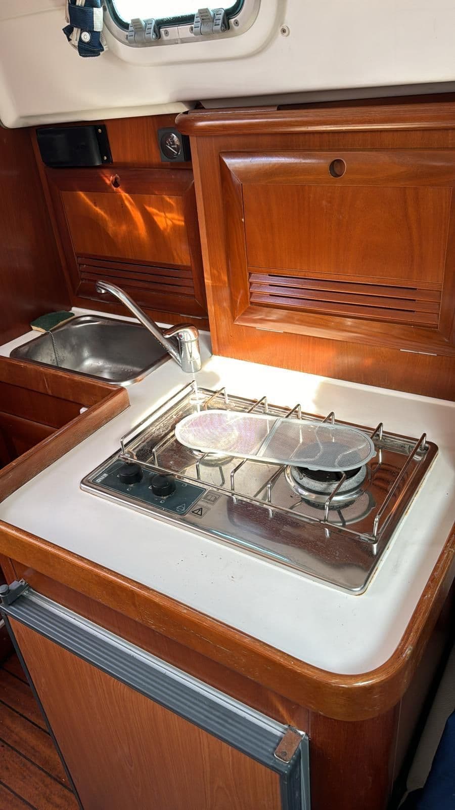 BENETEAU ombrine 800 - Photo 13