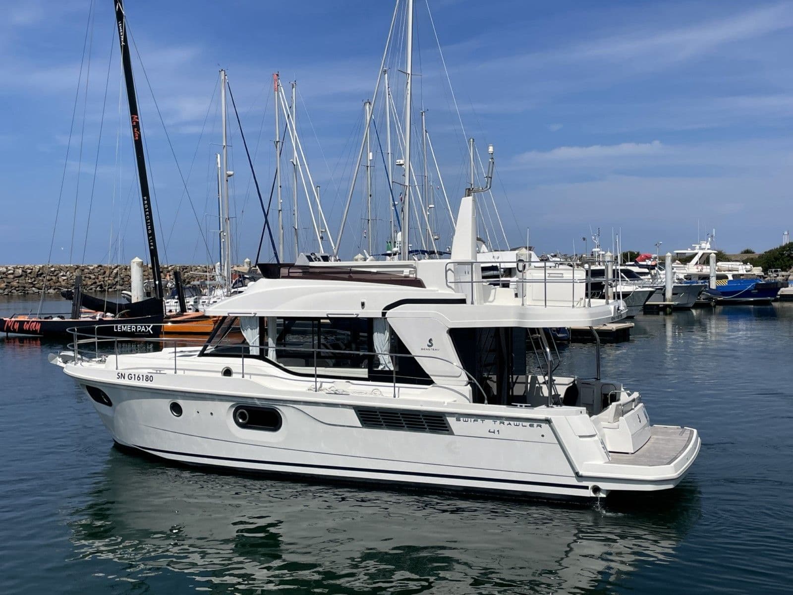 BENETEAU Swift Trawler 41 fly - Photo 63