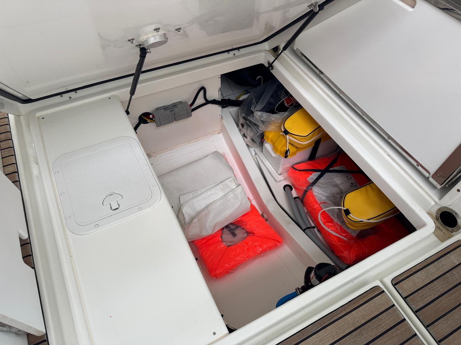 JEANNEAU CAP CAMARAT 7.5WA S3 - Photo 13