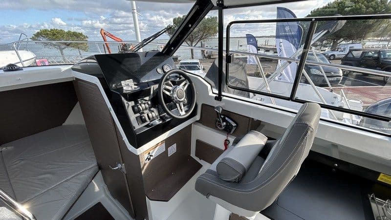 JEANNEAU MERRY FISHER 795 S2 - Photo 3