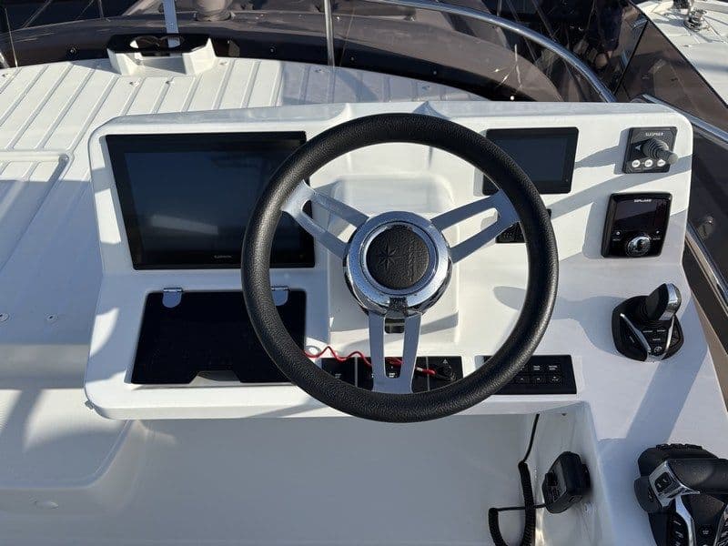 JEANNEAU MERRY FISHER 1295 FLY - Photo 15