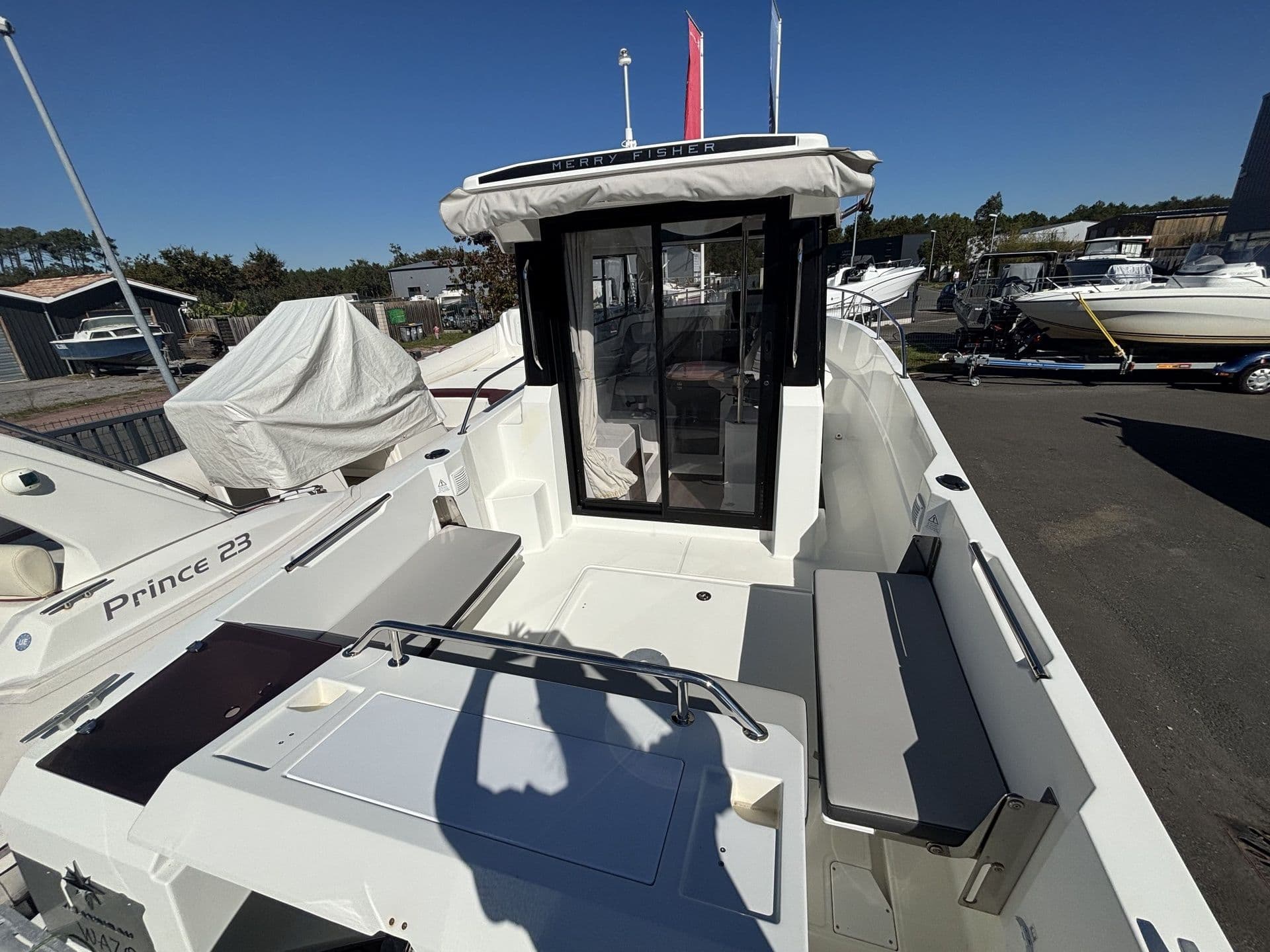 JEANNEAU MERRY FISHER 695 SPORT - Photo 22