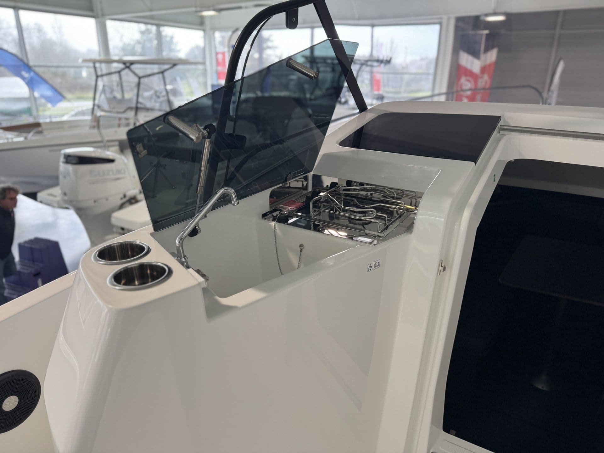 BENETEAU FLYER 9 SUNDECK - Photo 11