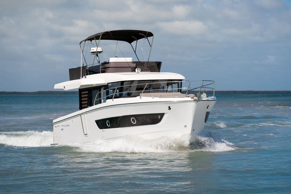 BENETEAU SWIFT TRAWLER 37 FLY - Photo 3