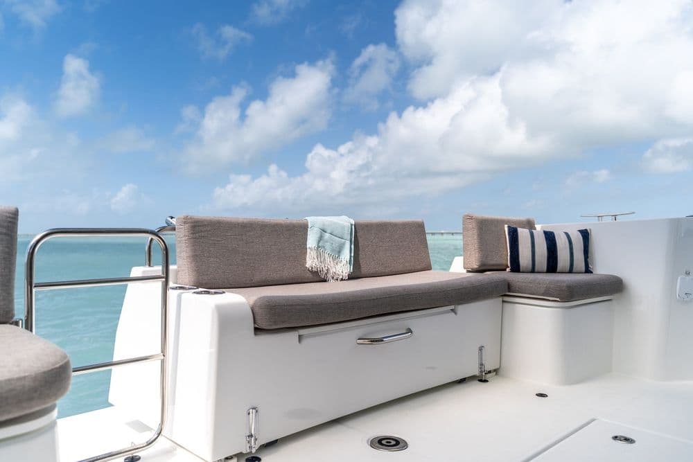 BENETEAU SWIFT TRAWLER 37 FLY - Photo 7