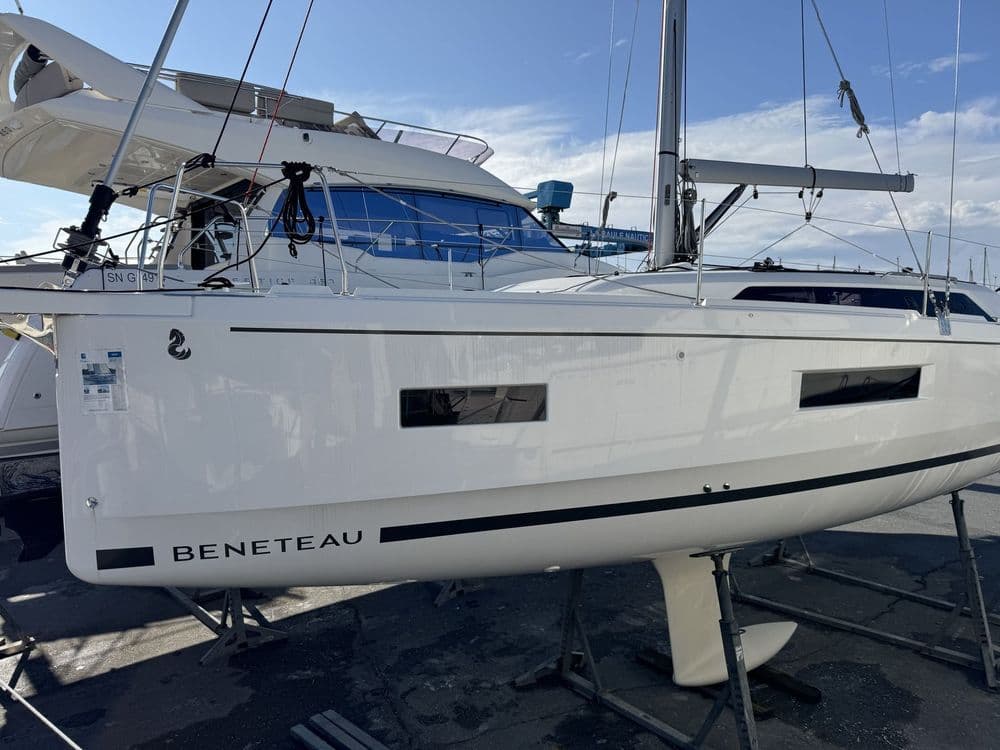 OCEANIS 37,1