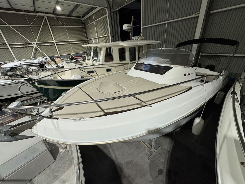 FLYER 850 SUNDECK