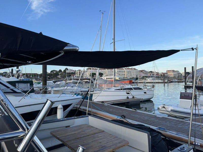 BENETEAU FLYER 8.8 - Photo 20