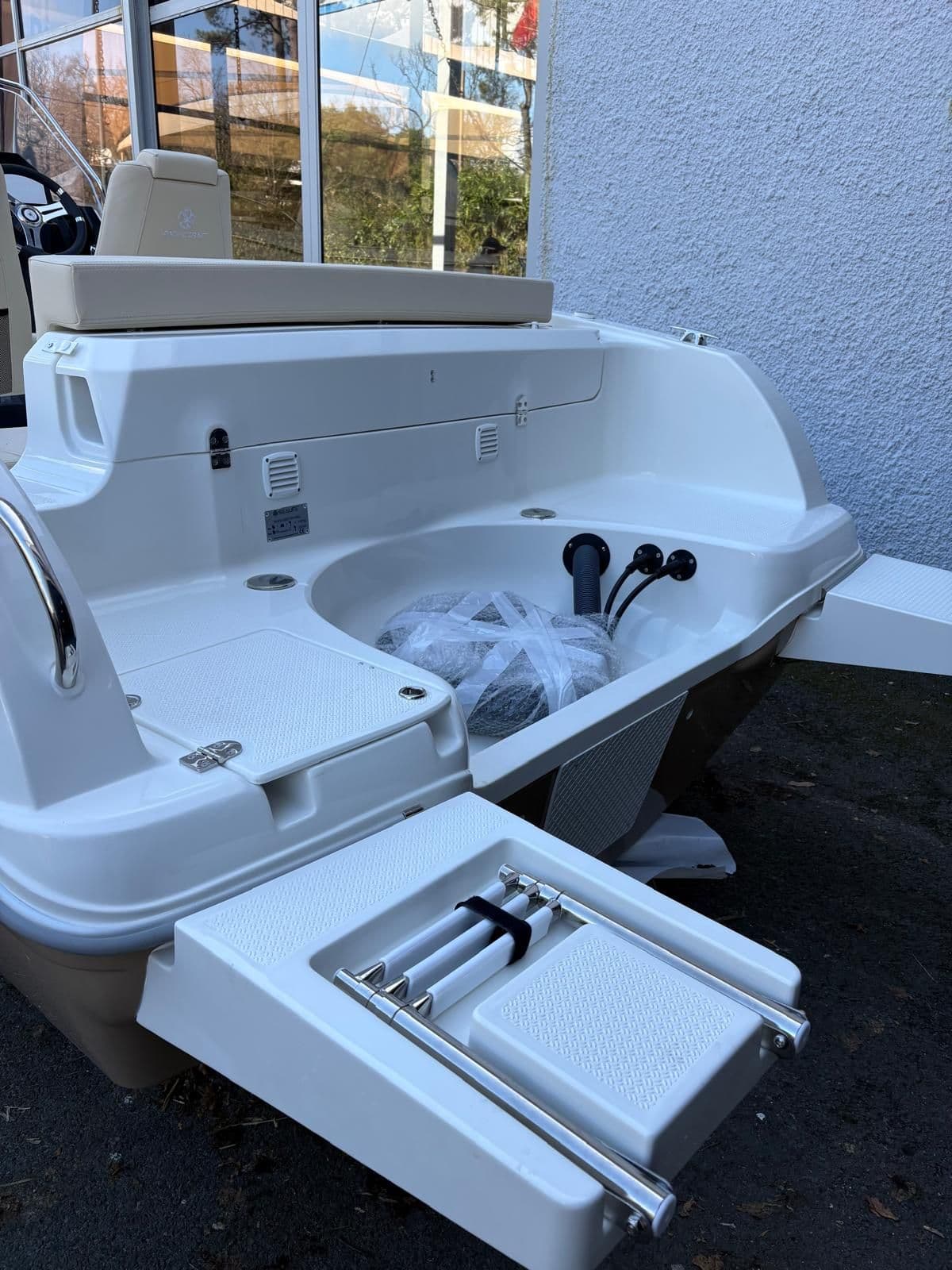 PACIFIC CRAFT 670 OPEN GREY BEIGE - Photo 10