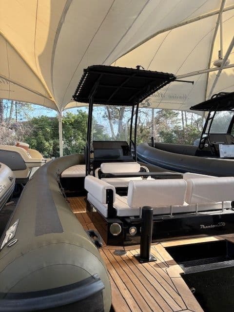 SEAWATER PHANTOM 230 - Photo 3