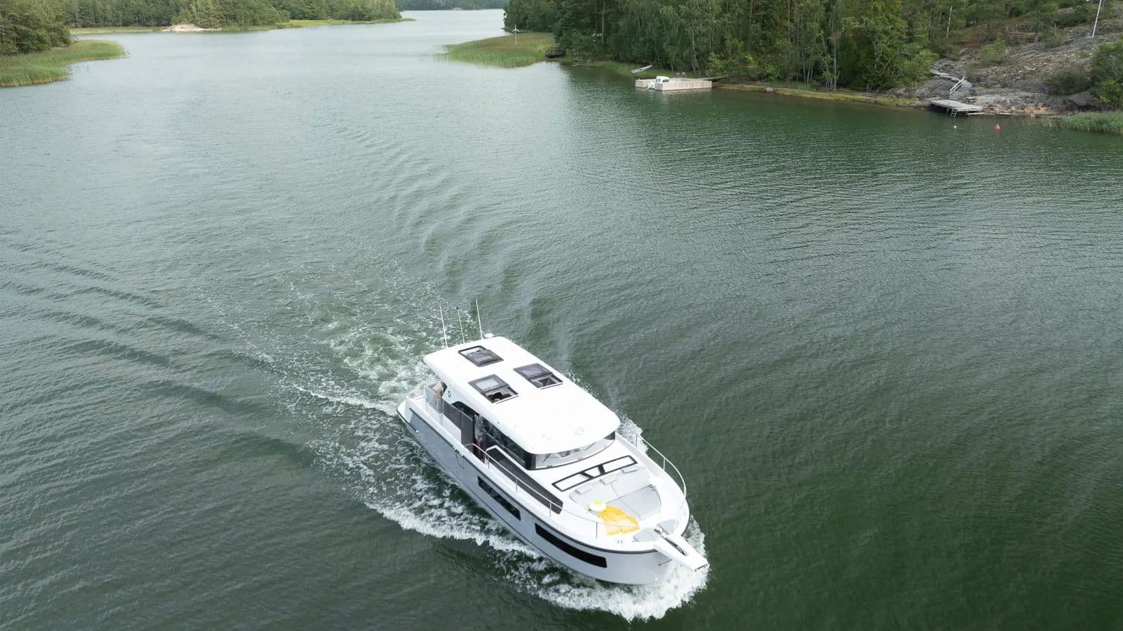 DELPHIA 11 SEDAN - Photo 3