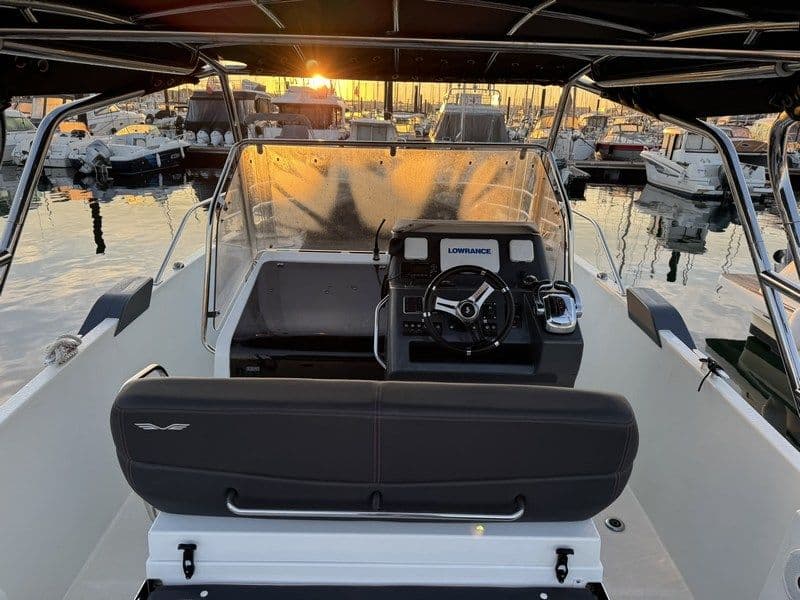 BENETEAU FLYER 8.8 - Photo 16
