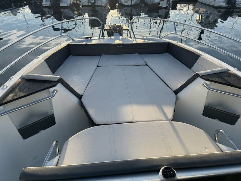 BENETEAU FLYER 8.8 - Photo 11