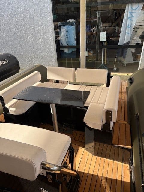 SEAWATER PHANTOM 230 - Photo 6