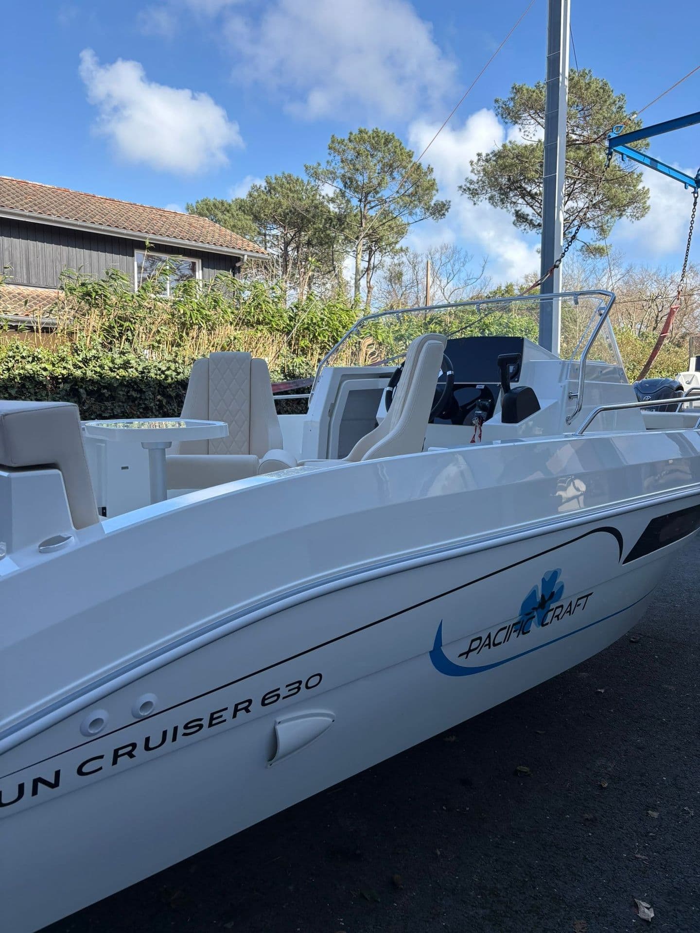 PACIFIC CRAFT 630 SUN CRUISER - Photo 8