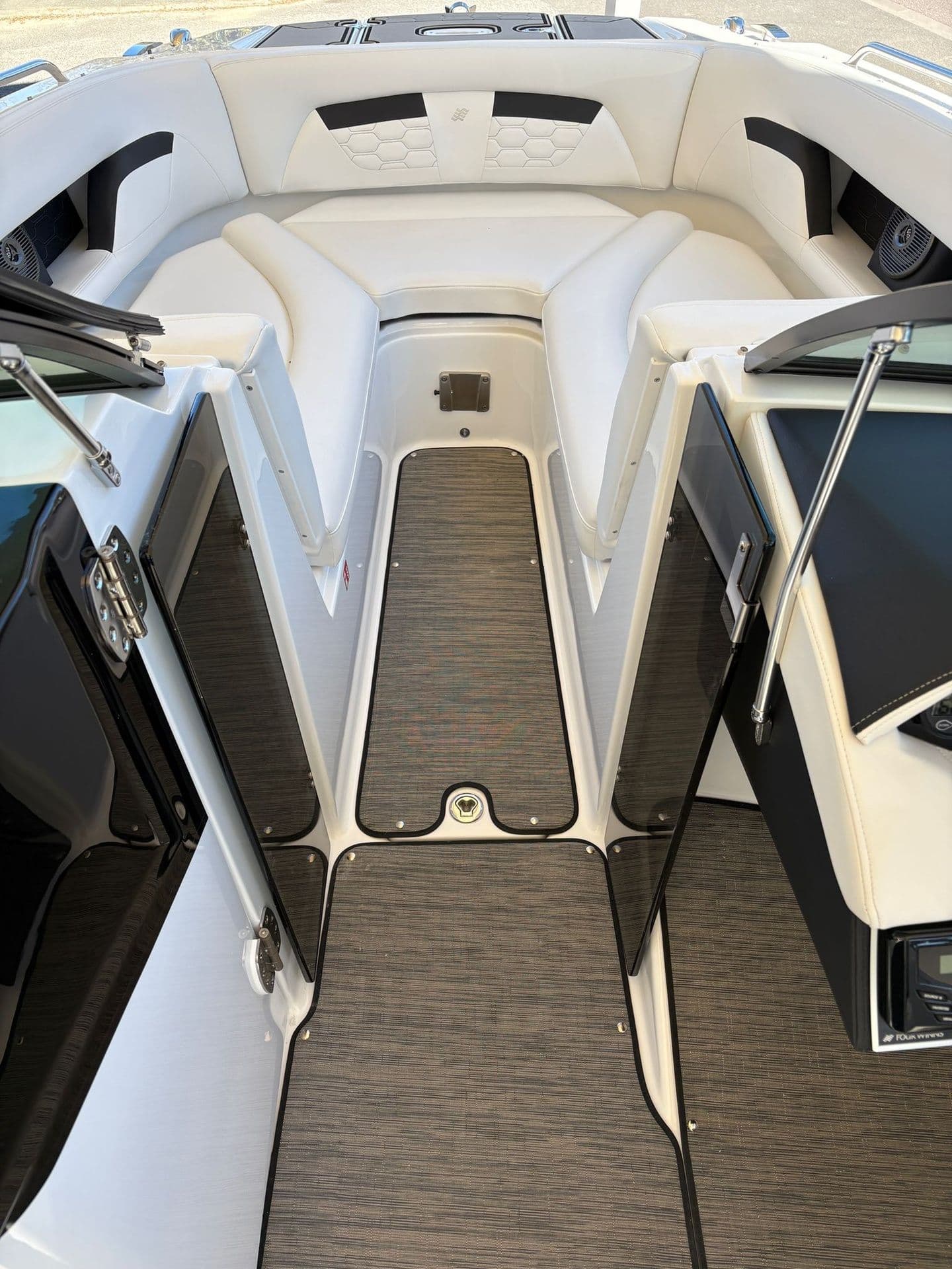 FOUR WINNS HD5C OB - Photo 16