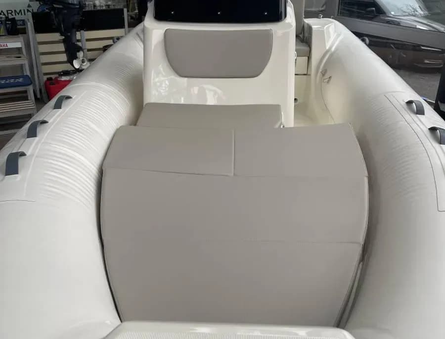 CAPELLI TEMPEST 480 - Photo 3