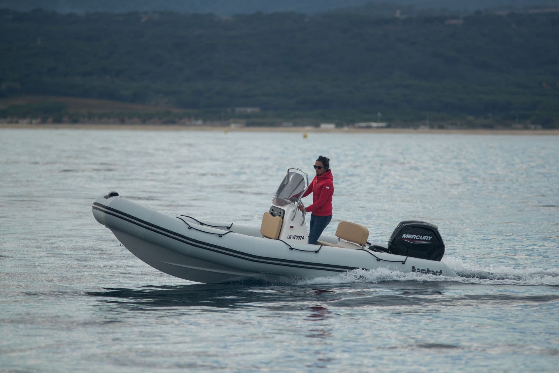 BOMBARD SUNRIDER 550 PVC GRIS CLAIR SELLERIE PEBBLE - Photo 5