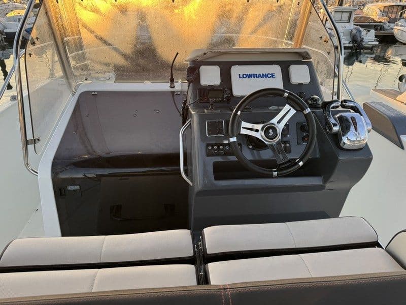 BENETEAU FLYER 8.8 - Photo 6