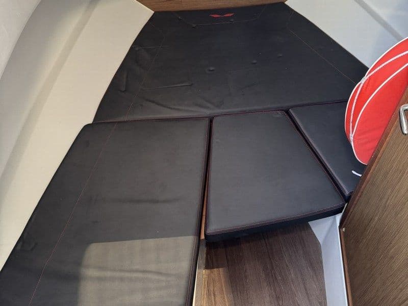 BENETEAU FLYER 8.8 - Photo 25