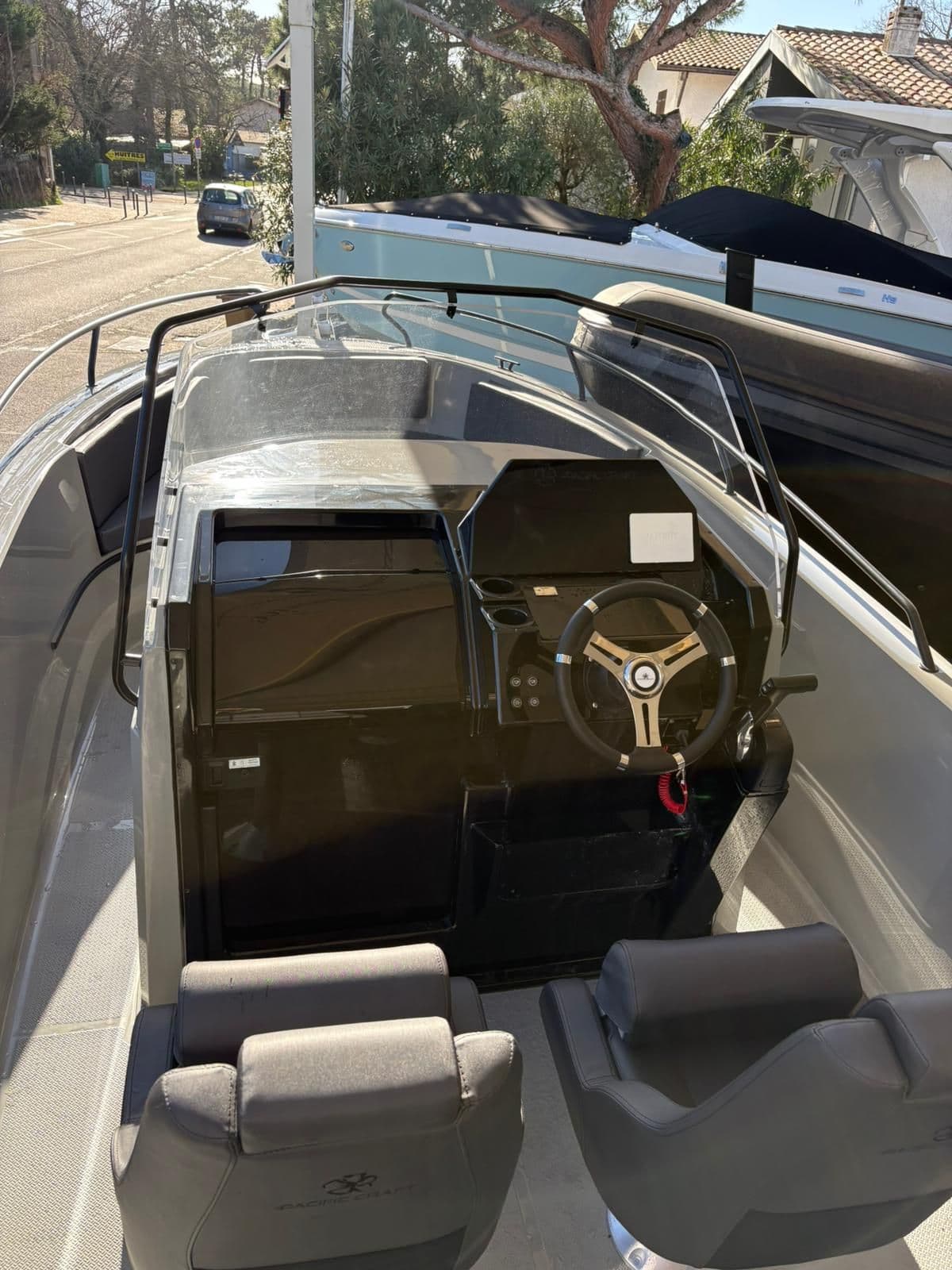 PACIFIC CRAFT 695 OPEN - Photo 10