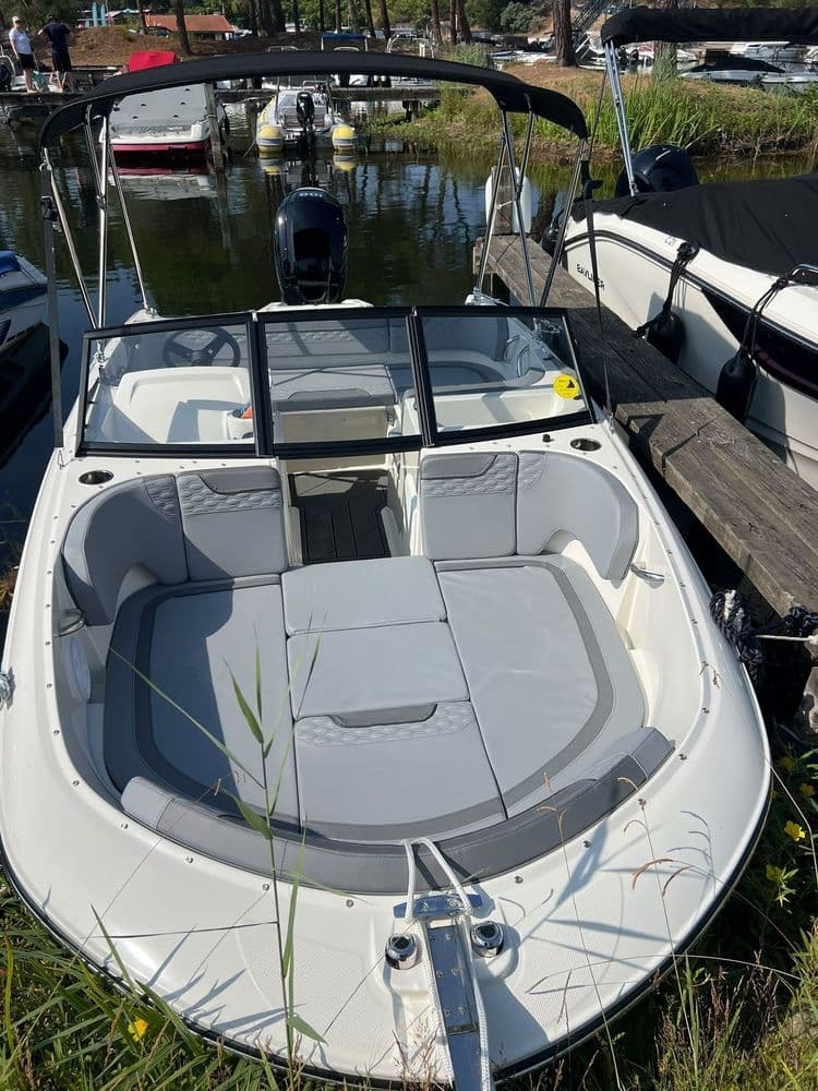 BAYLINER M17 - Photo 2