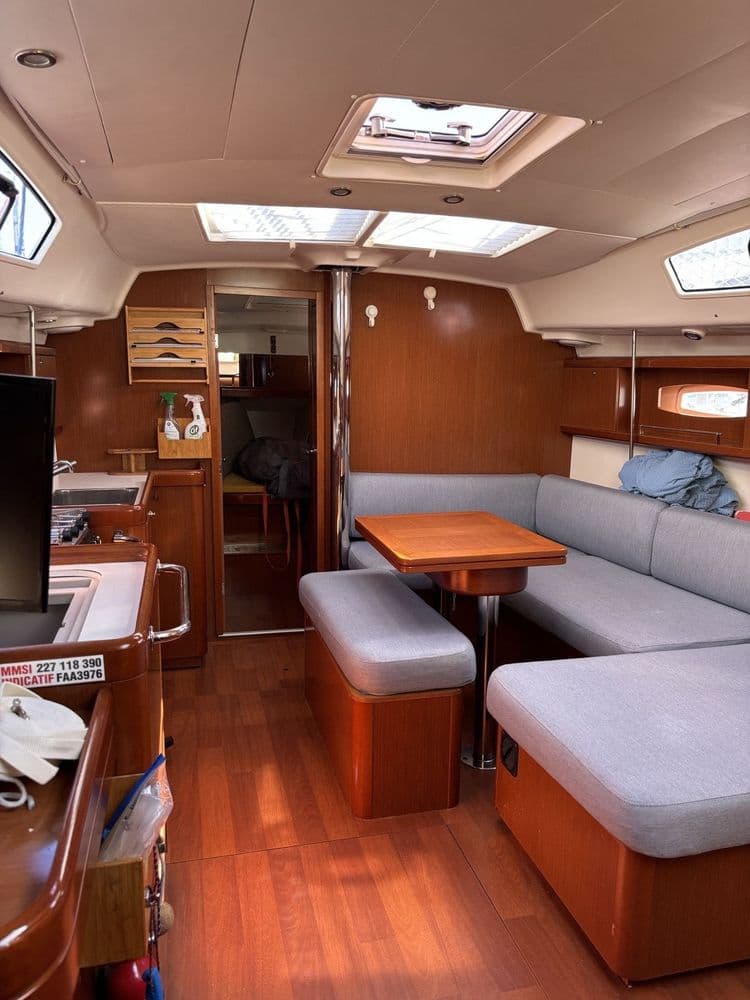 BENETEAU OCEANIS 40 - Photo 6